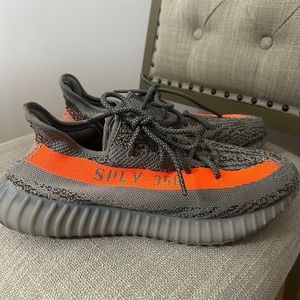 adidas Yeezy Boost 350 V2